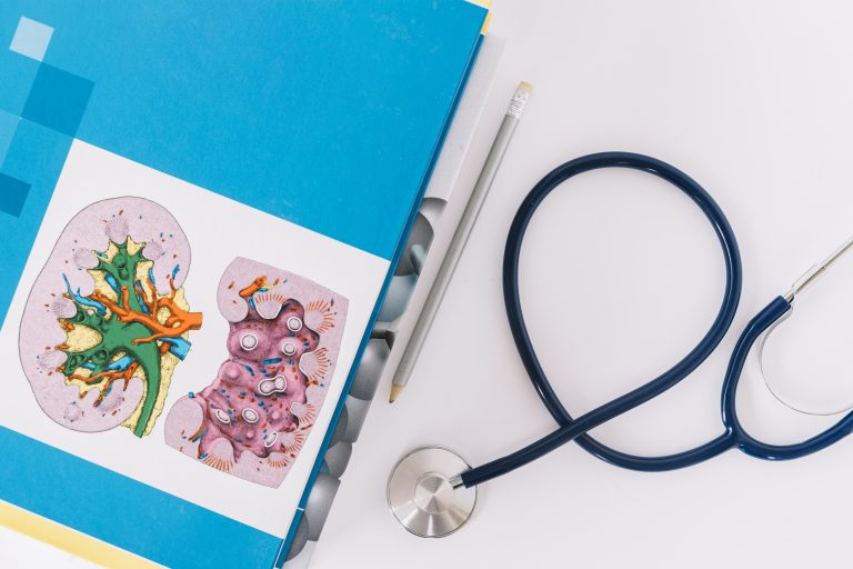 ¿Conoces el síndrome nefrótico?