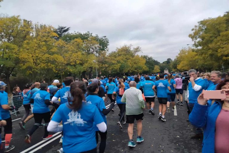 Corredores en el Parque del Oeste