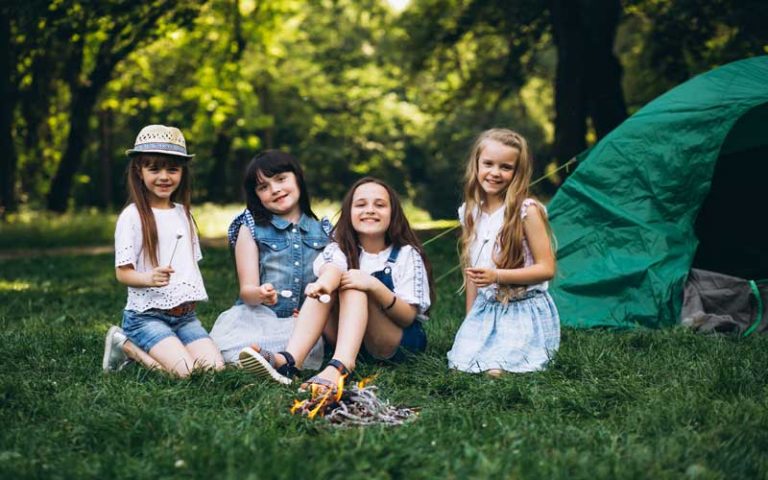 Novo Nordisk colabora con FEDE apoyando a los campamentos para niños con diabetes de sus asociaciones