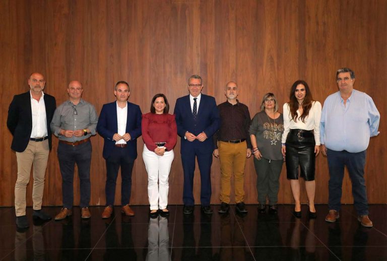 Foto de familia para apoyar el Congreso Nacional de Farmacia rural