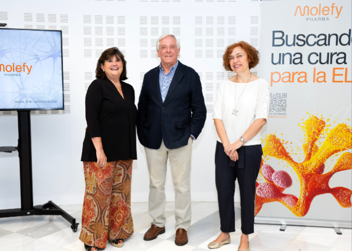 Dra. Ana Martínez, cofundadora de la compañía e investigadora principal del estudio; Alfonso de Egaña, director general de Molefy Pharma; y Dra. Carmen Gil, cofundadora de la compañía e investigadora principal del estudio
